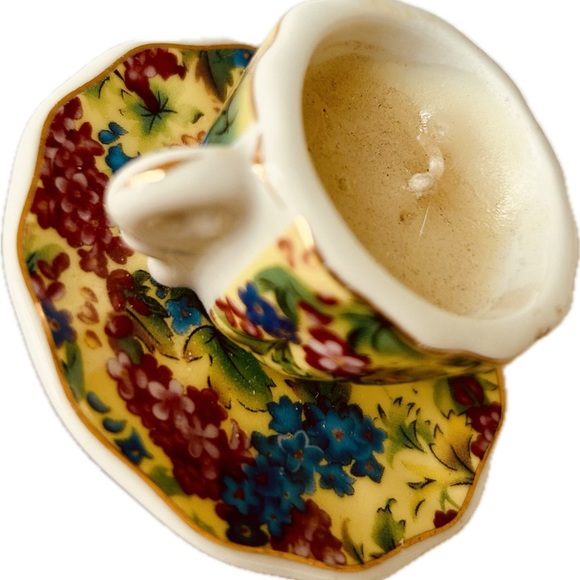 Vintage antique Floral Gold rim Miniature Teacup Candle & Saucer Keepsake Decor - Picture 5 of 6